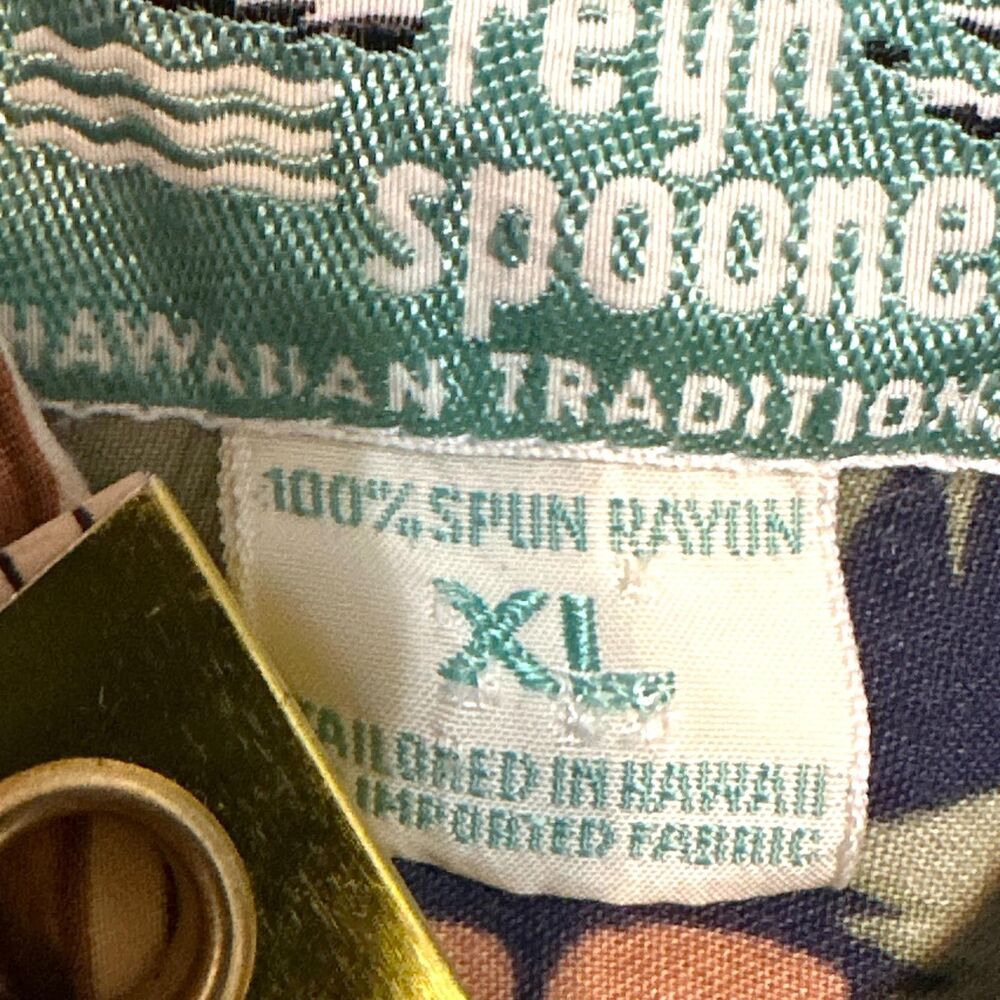 Reyn Spooner Shirt Men XL Multicolor Button-Up Short Sleeve Surfboard Print - Picture 8 of 11